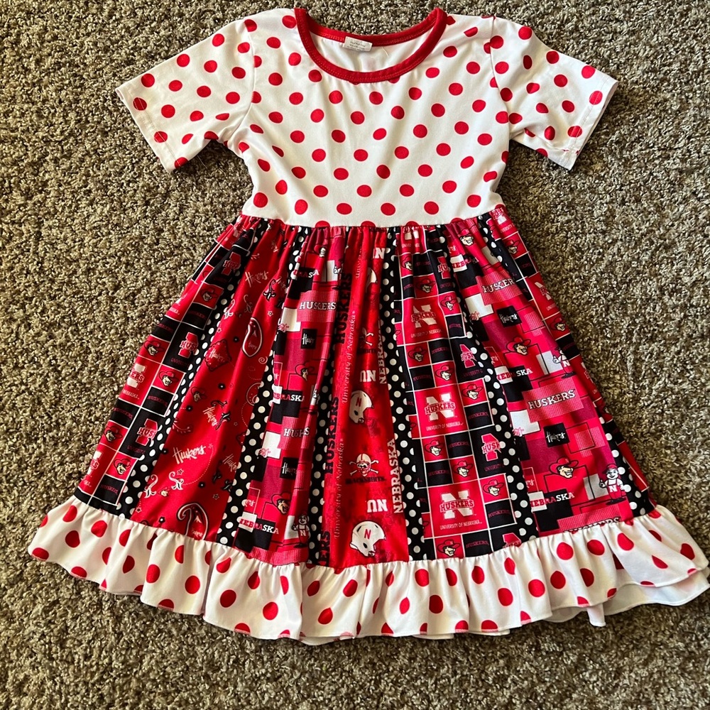 VGUC Girls Nebraska Huskers dress size 6 / 7